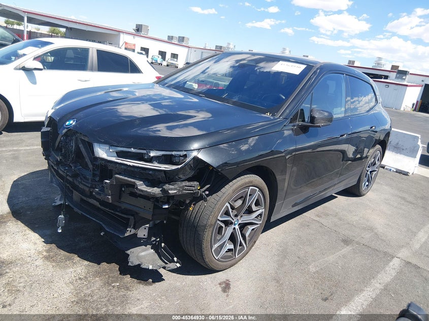 2025 BMW Ix VIN WB523CF03SCU80752 IAAI salvage auction — FRONT END, Salvage Title, sold $29,500 on 2026-10-08 (photo 2)