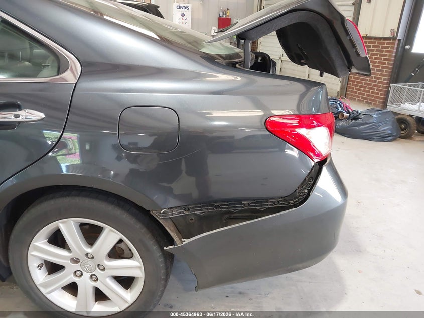 2007 Lexus ES VIN JTHBJ46G072136742 IAAI salvage auction — REAR END, Salvage (North Carolina), sold $425 on 2026-07-23 (photo 6)