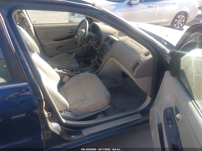 2003 Nissan Maxima VIN JN1DA31A63T413439 IAAI salvage auction — NORMAL WEAR, Clear (Utah), sold $300 on 2026-07-09 (photo 5)