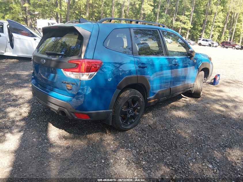 2024 Subaru Forester VIN JF2SKAJC1RH414180 IAAI salvage auction — SIDE, Salvage (Virginia), sold $7,000 on 2026-07-28 (photo 4)