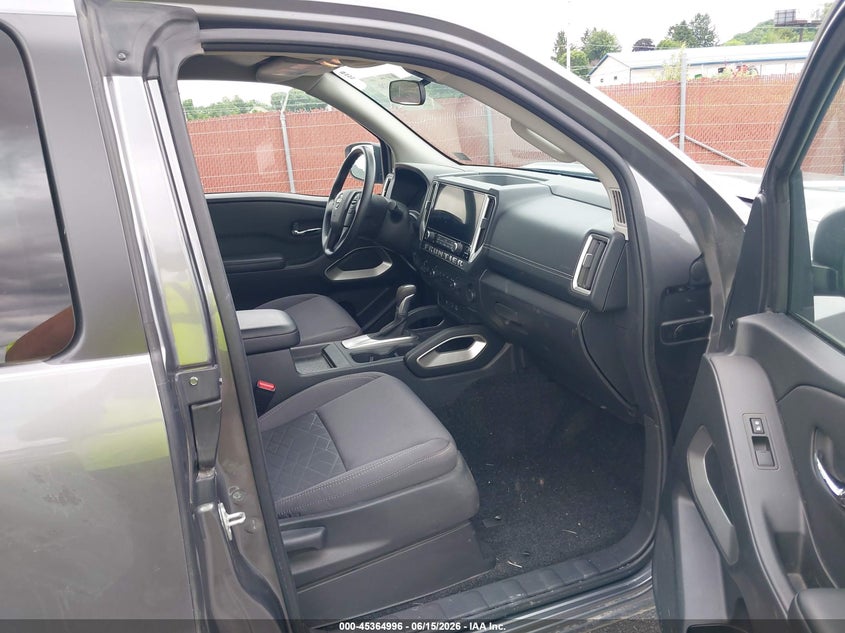 2025 Nissan Navara (frontier) VIN 1N6ED1CM9SN614482 IAAI salvage auction — REAR END, Salvage Title, sold $8,300 on 2026-07-22 (photo 5)