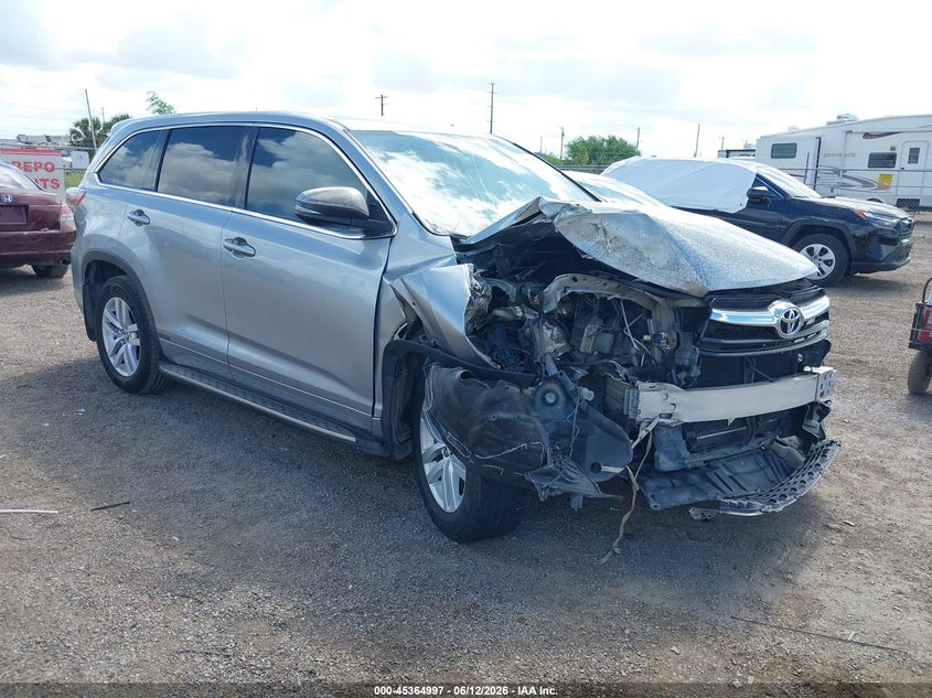 2016 Toyota Highlander VIN 5TDZKRFHXGS153155 IAAI salvage auction — NORMAL WEAR, Original (Texas), sold $3,400 on 2026-07-28 (photo 1)
