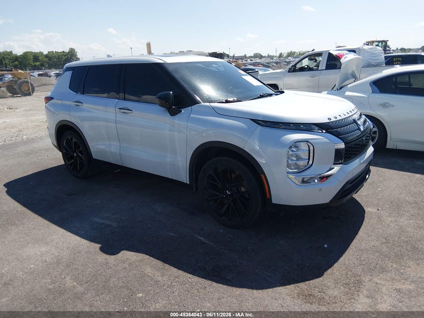2022 Mitsubishi Outlander VIN JA4J3UA83NZ055725 IAAI salvage auction — WATER/FLOOD, Salvage (Missouri), sold $5,800 on 2026-07-17 (photo 1)