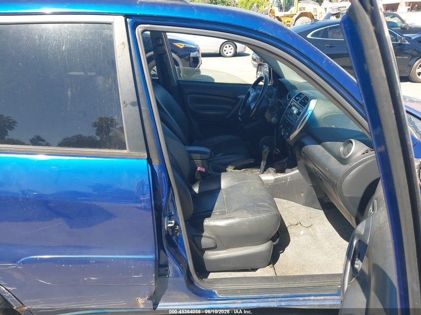 2004 Toyota Rav 4 VIN JTEGD20V240042486 IAAI salvage auction — NORMAL WEAR, Clear - Dealer Only (California), sold $750 on 2026-07-20 (photo 5)