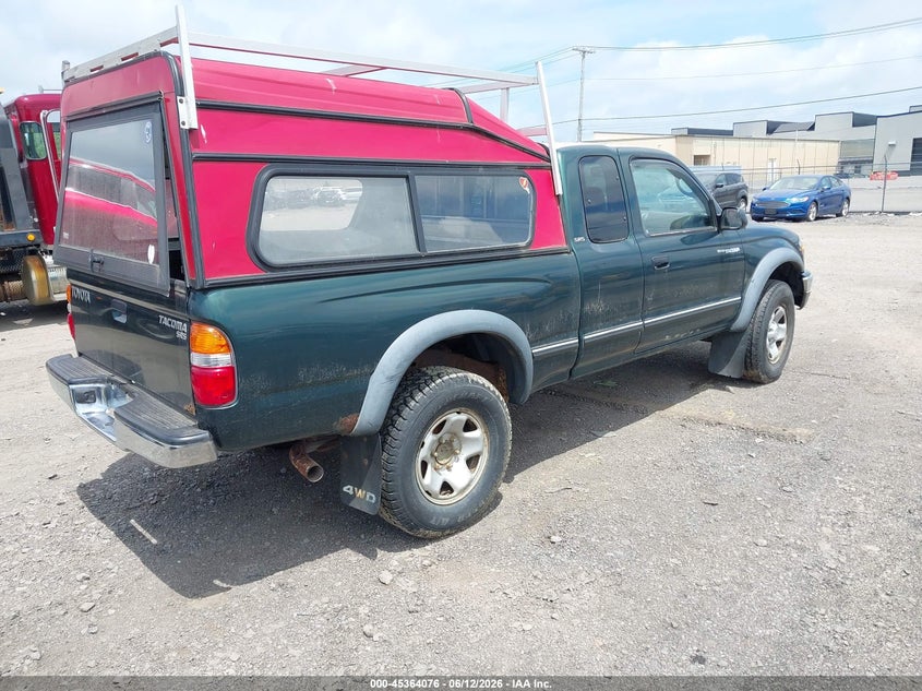 2001 Toyota Tacoma VIN 5TEWM72N01Z772936 IAAI salvage auction — NORMAL WEAR, Clear (Massachusetts), sold $525 on 2026-07-08 (photo 4)