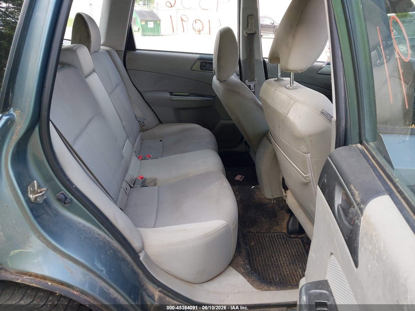 2013 Subaru Forester VIN JF2SHABC1DH427940 IAAI salvage auction — NORMAL WEAR, Original (Maine), sold $375 on 2026-07-30 (photo 8)