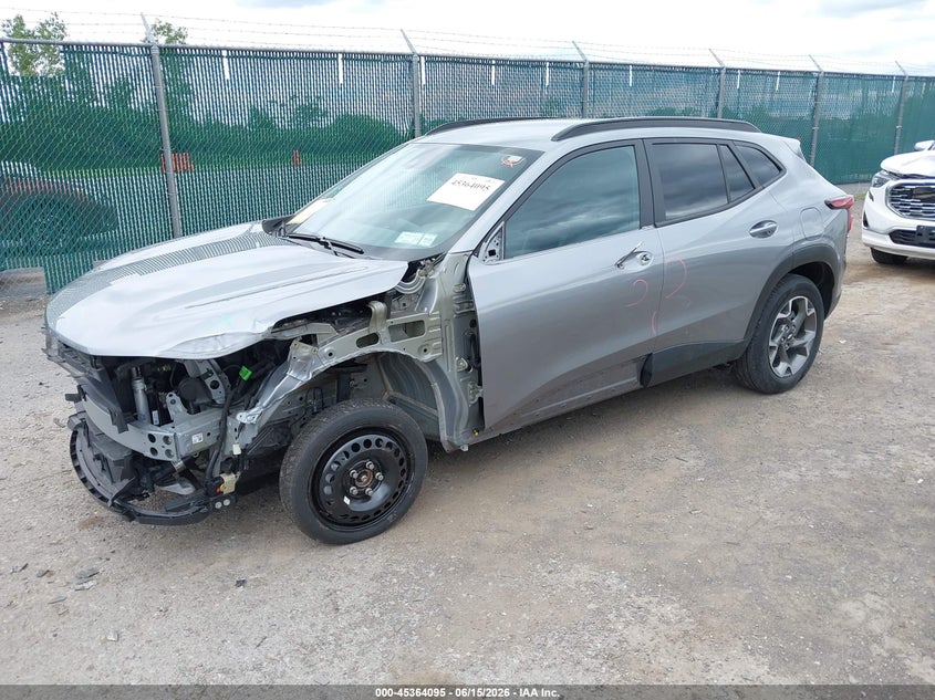 2025 Chevrolet Trax VIN KL77LHEP3SC052280 IAAI salvage auction — FRONT END, Mv-907A (New York), sold $6,200 on 2026-07-21 (photo 2)