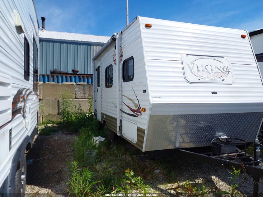 2013 Viking Other VIN 5ZT2VWEC0D5100994 IAAI salvage auction — ROOF, Clear (Michigan), sold $1,000 on 2026-07-16 (photo 1)