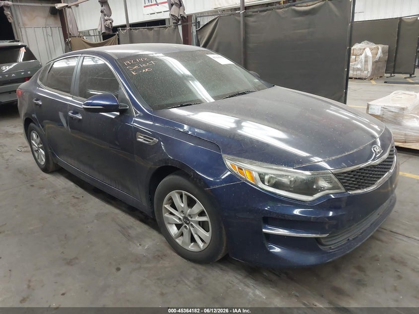2018 Kia Optima VIN 5XXGT4L38JG192142 IAAI salvage auction — NORMAL WEAR, Restored (Arizona), sold $1,900 on 2026-07-14 (photo 1)