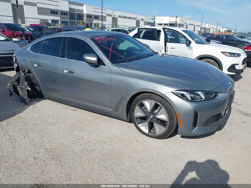 2025 BMW I4 VIN WBY23HD01SFV78762 IAAI salvage auction — RIGHT REAR, Salvage Title, sold $13,300 on 2026-07-28 (photo 1)