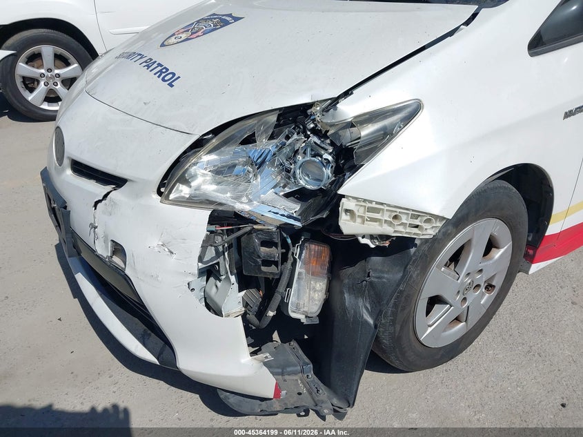 2014 Toyota Prius VIN JTDKN3DUXE0385471 IAAI salvage auction — LEFT FRONT, Salvage (California), sold $2,500 on 2026-07-08 (photo 6)