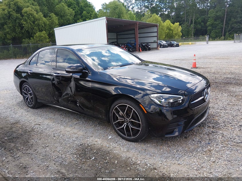2022 Mercedes-benz E-klasse VIN W1KZF8DB3NB084669 IAAI salvage auction — SIDE, Salvage (Mississippi), sold $17,400 on 2026-07-16 (photo 1)