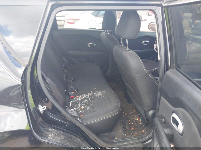 2014 Kia Soul VIN KNDJP3A57E7019946 IAAI salvage auction — FRONT & REAR, Original (Texas), sold $25 on 2026-07-22 (photo 8)