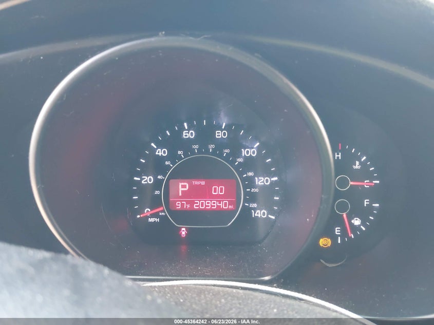 2014 Kia Soul VIN KNDJP3A57E7019946 IAAI salvage auction — FRONT & REAR, Original (Texas), sold $25 on 2026-07-22 (photo 7)