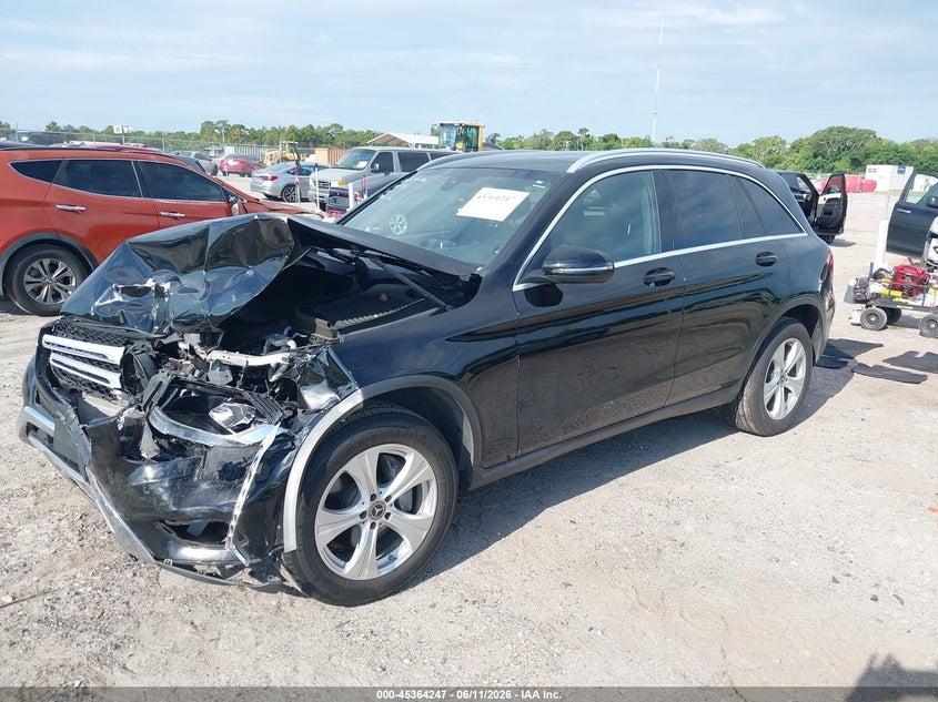 2018 Mercedes-benz Glc VIN WDC0G4JB7JV037970 IAAI salvage auction — FRONT END, Rebuildable (Florida), sold $3,550 on 2026-07-23 (photo 2)