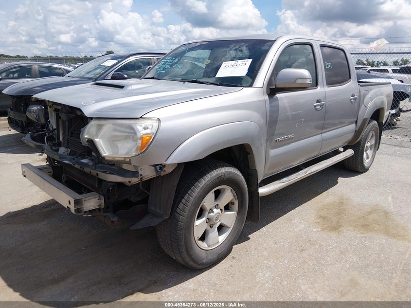 2015 Toyota Tacoma VIN 5TFJU4GN8FX069326 IAAI salvage auction — FRONT END, Original (Texas), sold $4,050 on 2026-07-21 (photo 2)