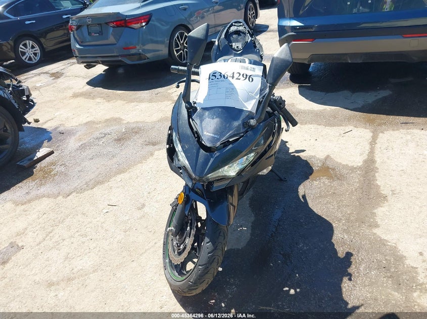 2023 Kawasaki Ninja VIN JKAEXKG13PDAM2478 IAAI salvage auction — FRONT END, Salvage (Missouri), sold $200 on 2026-07-08 (photo 5)