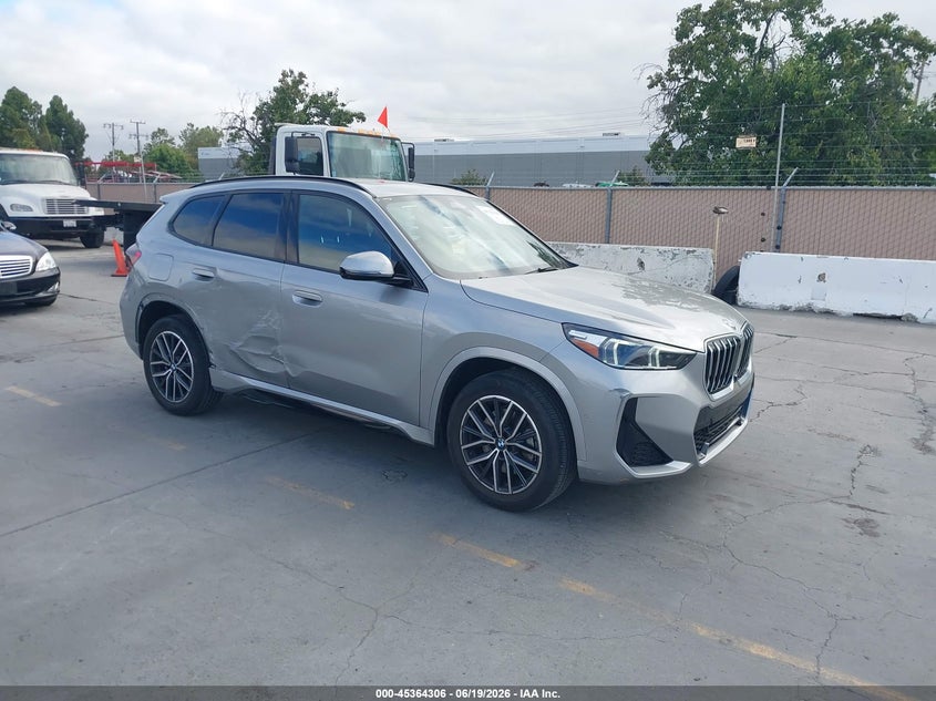 2024 BMW X1 VIN WBX73EF03R5Y67258 IAAI salvage auction — SIDE, Salvage (California), sold $18,100 on 2026-07-25 (photo 1)