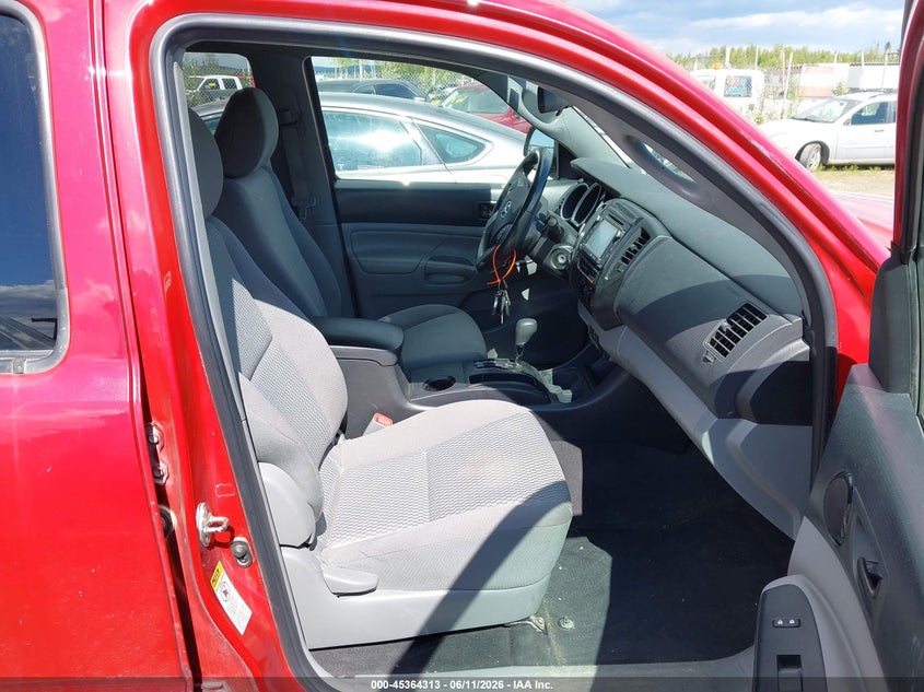 2015 Toyota Tacoma VIN 5TFLU4ENXFX128517 IAAI salvage auction — RIGHT SIDE, Bill Of Sale (Alaska), sold $8,350 on 2026-07-10 (photo 5)