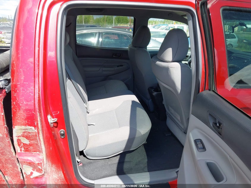 2015 Toyota Tacoma VIN 5TFLU4ENXFX128517 IAAI salvage auction — RIGHT SIDE, Bill Of Sale (Alaska), sold $8,350 on 2026-07-10 (photo 8)