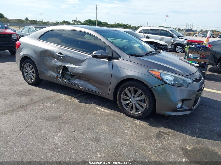 2014 Kia Forte VIN KNAFX6A88E5202850 IAAI salvage auction — RIGHT SIDE, Rebuildable (Florida), sold $650 on 2026-07-09 (photo 1)