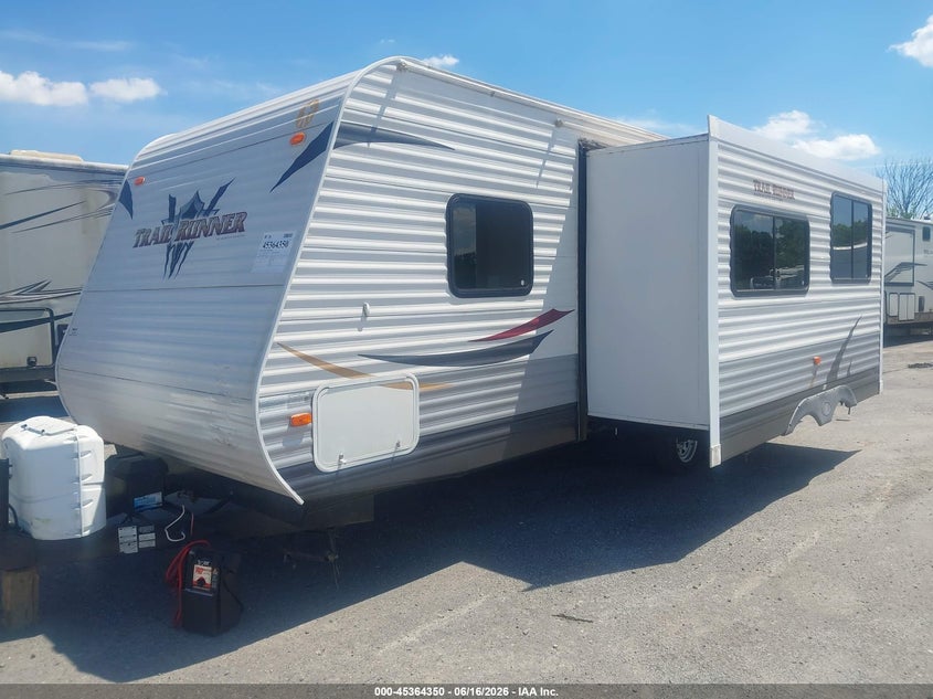 2013 Heartland Trail runner VIN 5SFEB2823DE256821 IAAI salvage auction — ROOF, Clear (Arkansas), sold $2,650 on 2026-07-08 (photo 2)