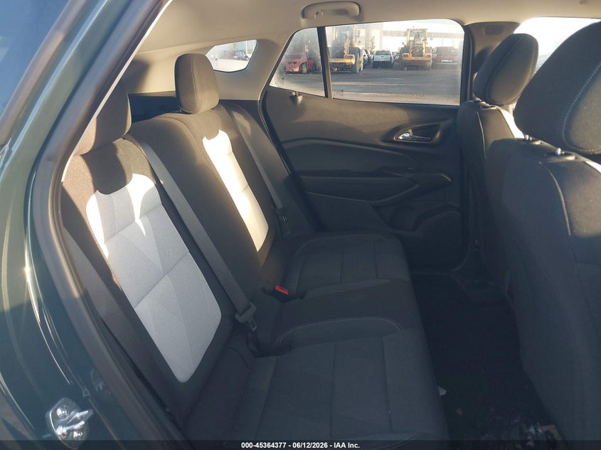 2025 Chevrolet Trax VIN KL77LFEP5SC332769 IAAI salvage auction — LEFT SIDE, Salvage Title, sold $6,200 on 2026-07-21 (photo 8)