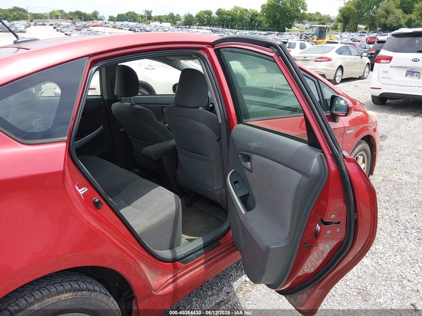 2011 Toyota Prius VIN JTDKN3DU0B5360822 IAAI salvage auction — NORMAL WEAR, Original (Kentucky), sold $1,525 on 2026-07-27 (photo 8)