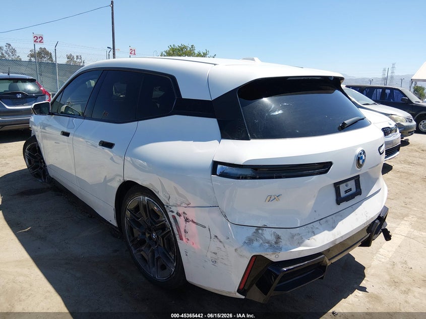 2026 BMW Ix VIN WB543CF00TCU96319 IAAI salvage auction — LEFT FRONT, Wait Title, sold $28,000 on 2026-09-02 (photo 3)
