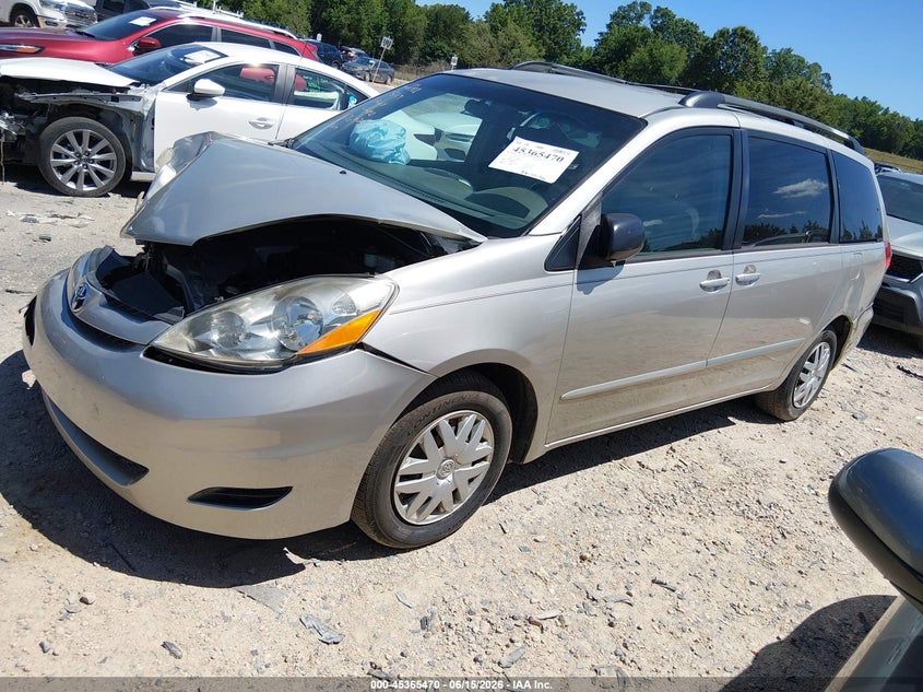 2008 Toyota Sienna VIN 5TDZK23C88S176029 IAAI salvage auction — FRONT END, Salvage (North Carolina), sold $25 on 2026-07-27 (photo 2)