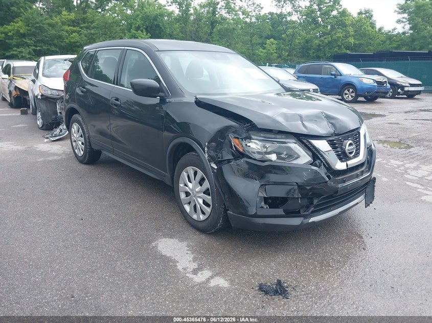 2017 Nissan Rogue VIN JN8AT2MV7HW252807 IAAI salvage auction — FRONT END, Salvage (Kentucky), sold $2,725 on 2026-07-20 (photo 1)