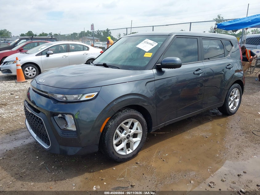 2022 Kia Soul VIN KNDJ23AU7N7801413 IAAI salvage auction — REAR END, Salvage (Ohio), sold $2,925 on 2026-07-30 (photo 2)