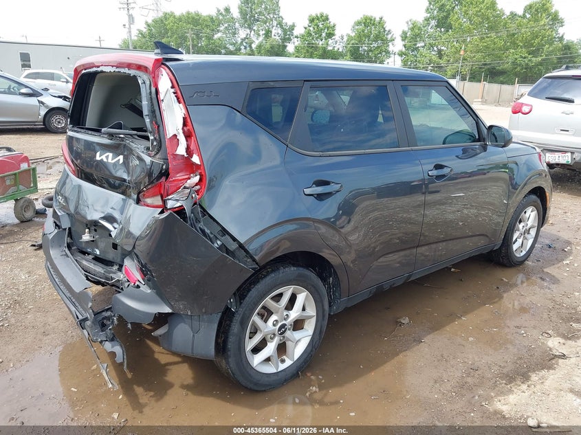 2022 Kia Soul VIN KNDJ23AU7N7801413 IAAI salvage auction — REAR END, Salvage (Ohio), sold $2,925 on 2026-07-30 (photo 4)