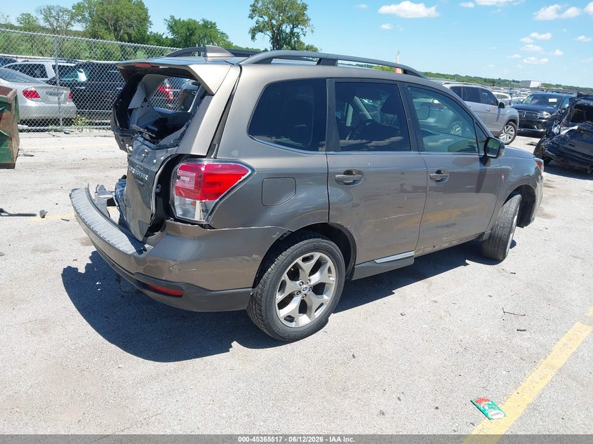 2018 Subaru Forester VIN JF2SJAWC3JH462179 IAAI salvage auction — REAR END, Salvage (Iowa), sold $25 on 2026-09-08 (photo 4)