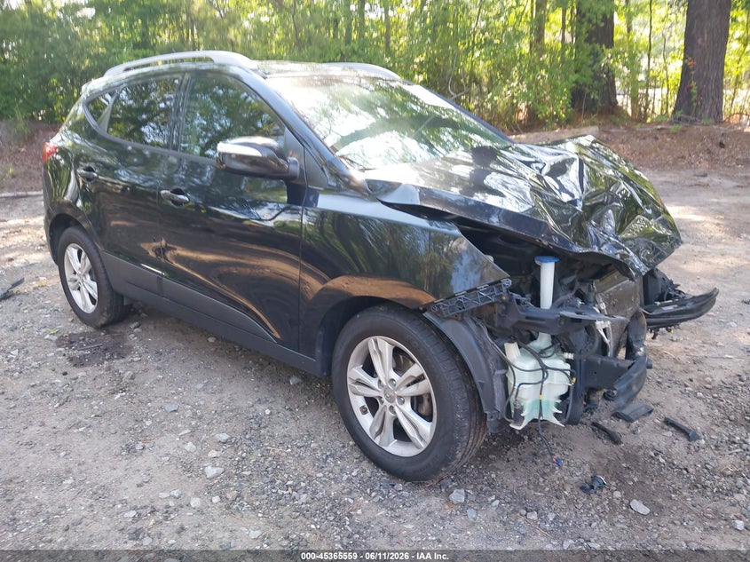 2013 Hyundai Tucson VIN KM8JU3AC9DU740899 IAAI salvage auction — FRONT END, Salvage (Virginia), sold $725 on 2026-08-01 (photo 1)