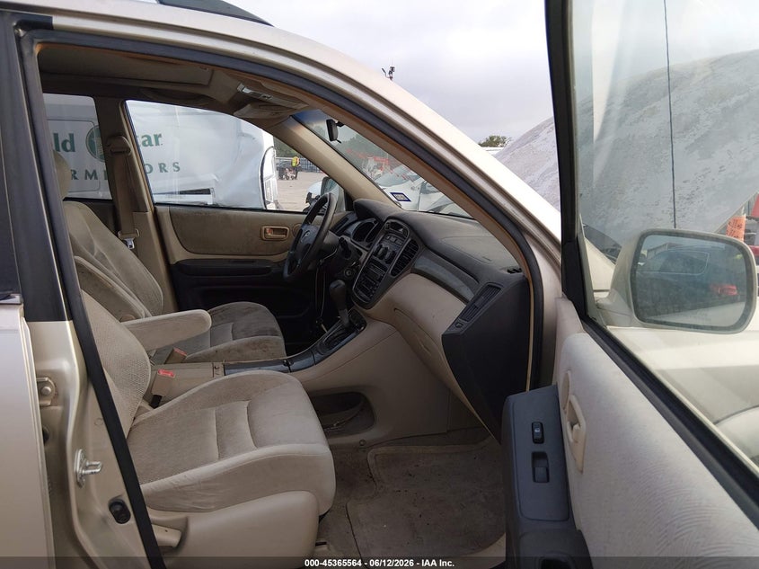 2003 Toyota Highlander VIN JTEGF21AX30080651 IAAI salvage auction — NORMAL WEAR, Original (Texas), sold $750 on 2026-07-28 (photo 5)