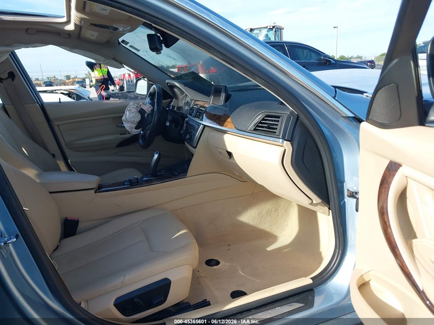 2012 BMW 3er VIN WBA3C1C5XCF431610 IAAI salvage auction — LEFT FRONT, Salvage (Georgia), sold $800 on 2026-08-03 (photo 5)