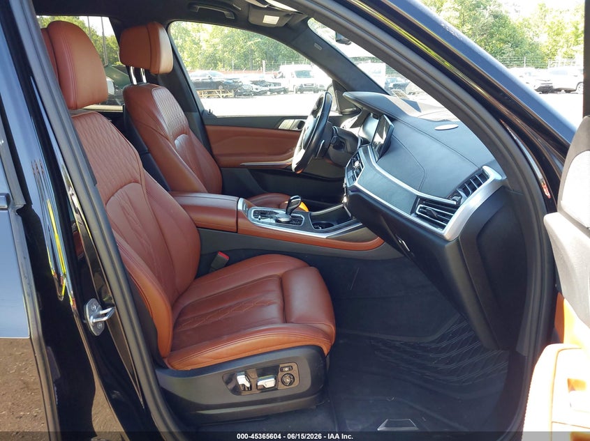 2022 BMW X7 VIN 5UXCW2C09N9M57894 IAAI salvage auction — FRONT END, Salvage Title, sold $19,800 on 2026-07-29 (photo 5)