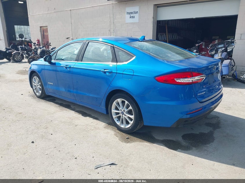 2019 Ford Fusion VIN 3FA6P0LU4KR274556 IAAI salvage auction — NORMAL WEAR, Sf97 (New Hampshire), sold $8,100 on 2026-07-23 (photo 3)