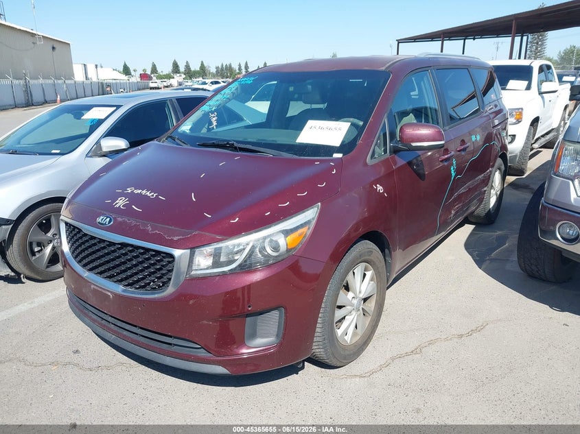2017 Kia SEDONA VIN KNDMB5C19H6230190 IAAI salvage auction — SIDE, Salvage (California), sold $1,550 on 2026-07-28 (photo 2)