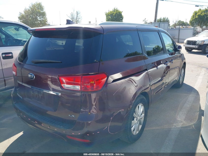 2017 Kia SEDONA VIN KNDMB5C19H6230190 IAAI salvage auction — SIDE, Salvage (California), sold $1,550 on 2026-07-28 (photo 4)