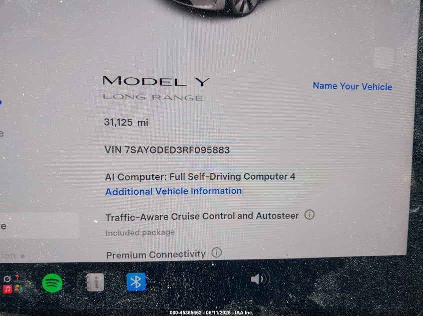 2024 Tesla Model y VIN 7SAYGDED3RF095883 IAAI salvage auction — SIDE, Salvage (California), sold $15,600 on 2026-07-12 (photo 7)