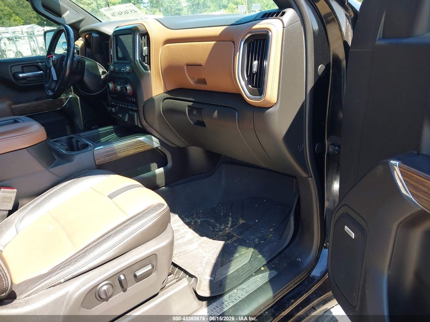 2019 Chevrolet Silverado VIN 1GCUYHEL6KZ122470 IAAI salvage auction — REPOSSESSION, Clear (Virginia), sold $11,600 on 2026-07-31 (photo 5)