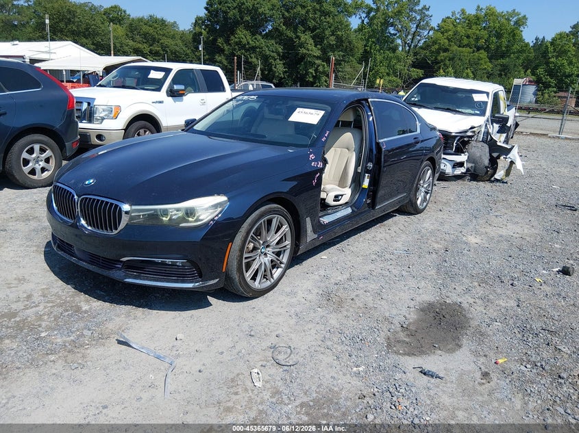 2016 BMW 7er VIN WBA7E2C55GG547475 IAAI salvage auction — LEFT SIDE, Clear (South Carolina), sold $8,500 on 2026-07-07 (photo 2)