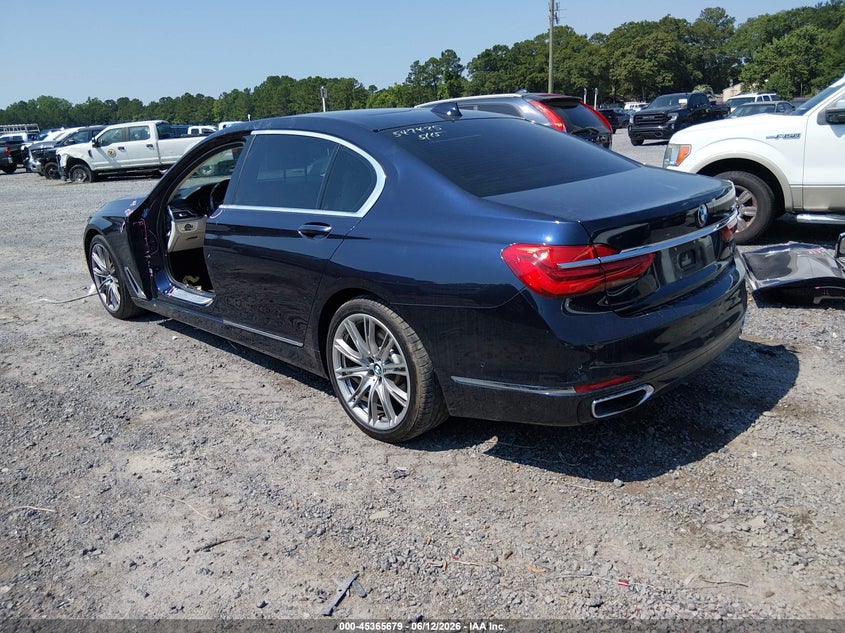 2016 BMW 7er VIN WBA7E2C55GG547475 IAAI salvage auction — LEFT SIDE, Clear (South Carolina), sold $8,500 on 2026-07-07 (photo 3)