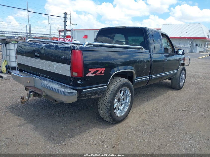 1997 Chevrolet S-10 pickup VIN 2GCEK19R9V1266328 IAAI salvage auction — LEFT SIDE, Original (Texas), sold $925 on 2026-07-07 (photo 4)