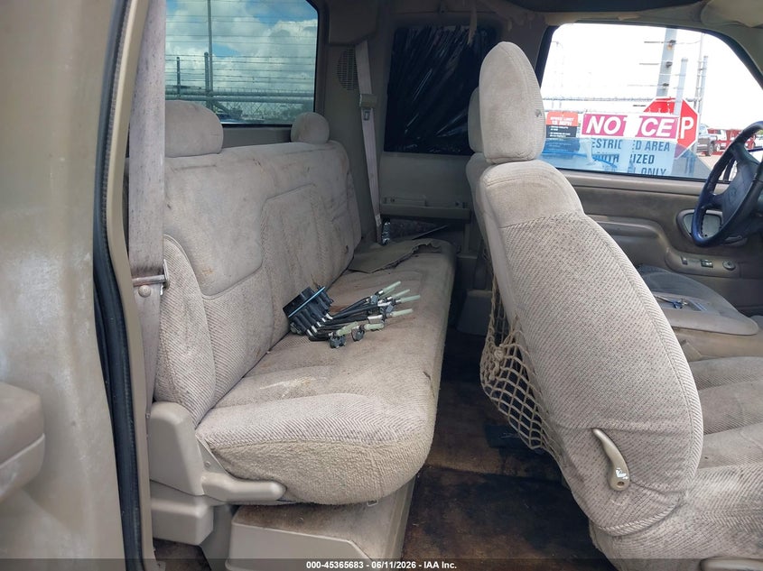 1997 Chevrolet S-10 pickup VIN 2GCEK19R9V1266328 IAAI salvage auction — LEFT SIDE, Original (Texas), sold $925 on 2026-07-07 (photo 8)