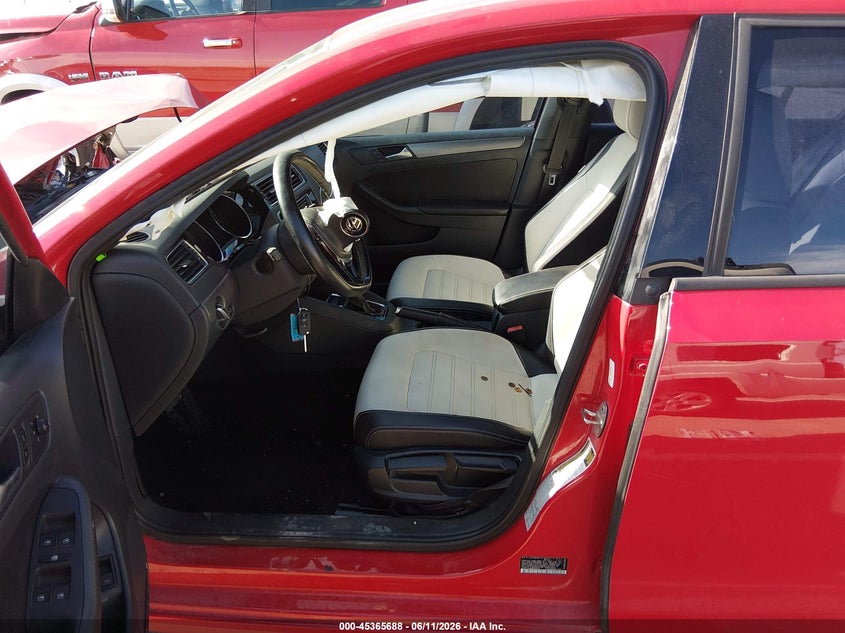 2016 Volkswagen Jetta VIN 3VWD17AJ8GM304695 IAAI salvage auction — FRONT END, Salvage (Texas), sold $550 on 2026-07-09 (photo 5)