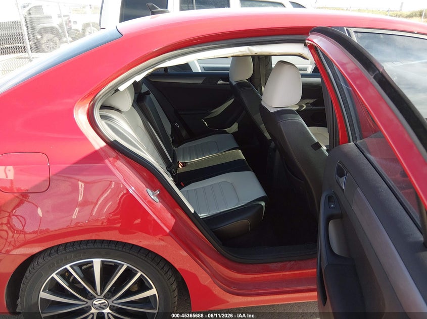 2016 Volkswagen Jetta VIN 3VWD17AJ8GM304695 IAAI salvage auction — FRONT END, Salvage (Texas), sold $550 on 2026-07-09 (photo 8)