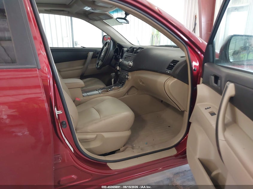2010 Toyota Highlander VIN 5TDJK3EH9AS032345 IAAI salvage auction — RIGHT FRONT, Salvage (Colorado), sold $550 on 2026-07-29 (photo 5)